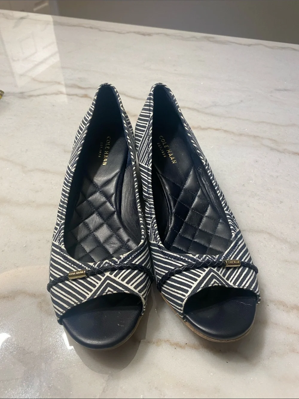 Cole Haan Navy Striped Wedge Peep-Toe Flats Geometric size 9